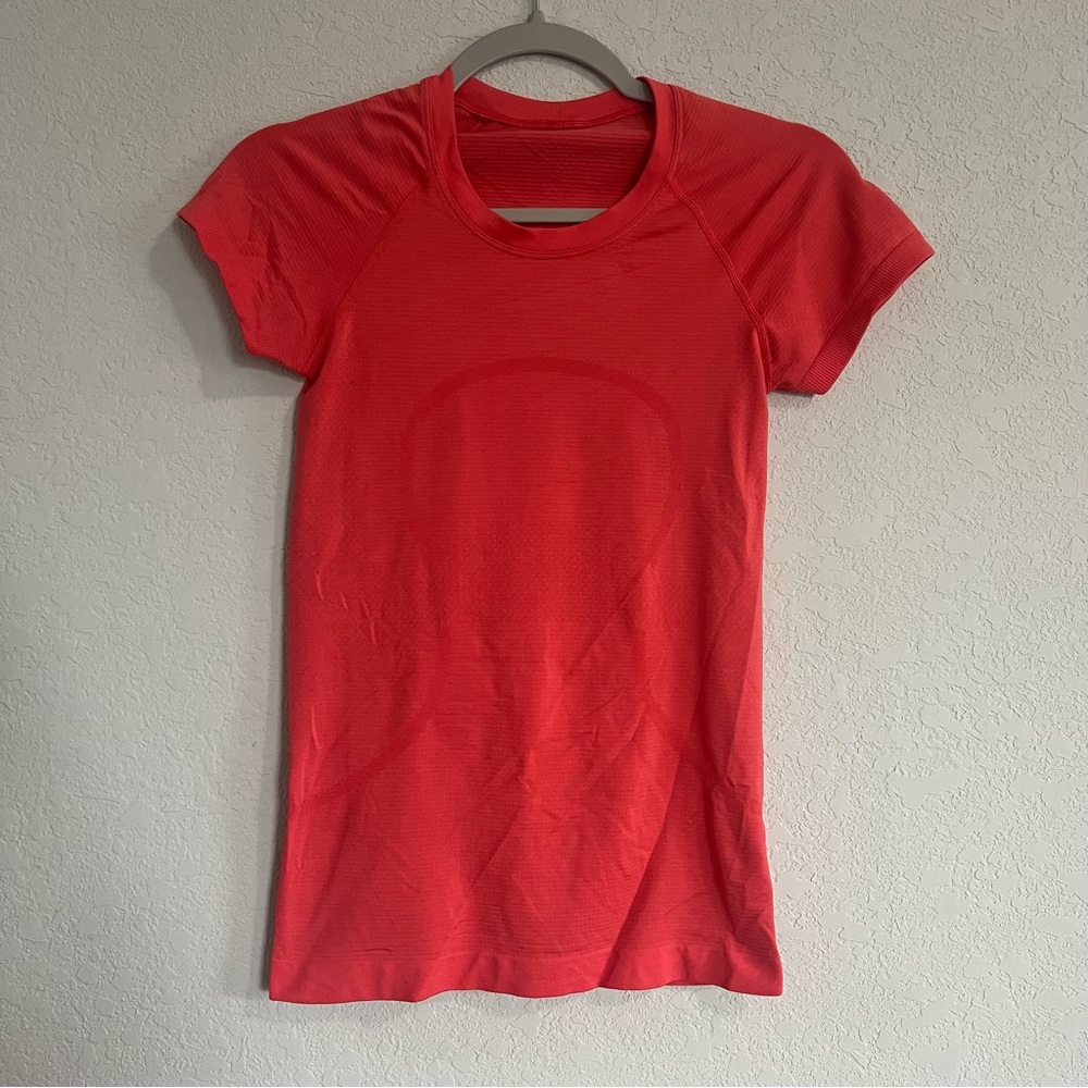 Lululemon Switfly Tech Short Sleeve Size 4